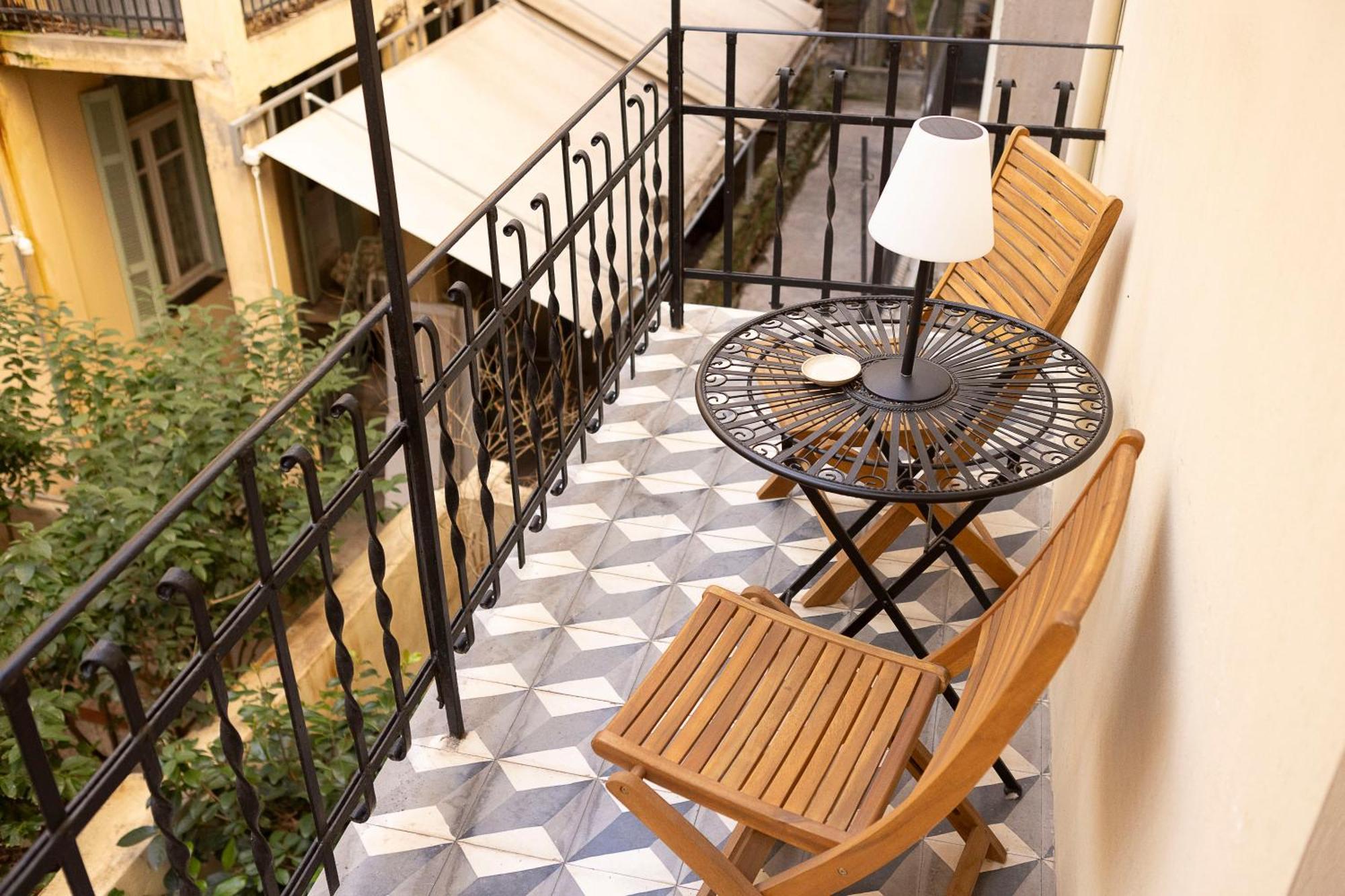 Gatto Perso Luxury Studio Apartments سالونيك المظهر الخارجي الصورة