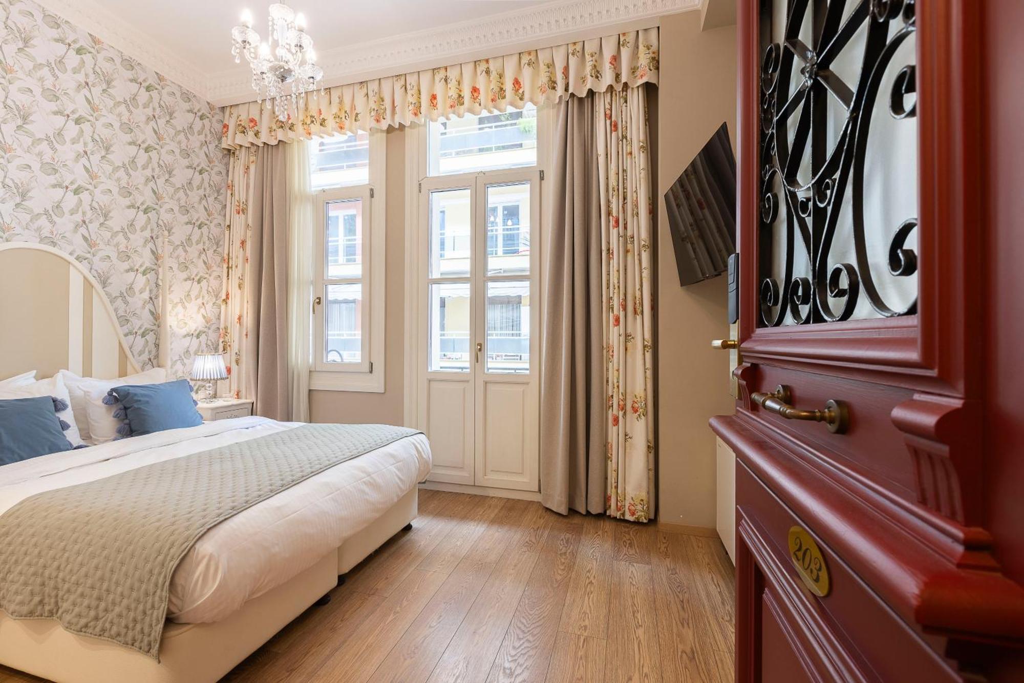 Gatto Perso Luxury Studio Apartments سالونيك المظهر الخارجي الصورة